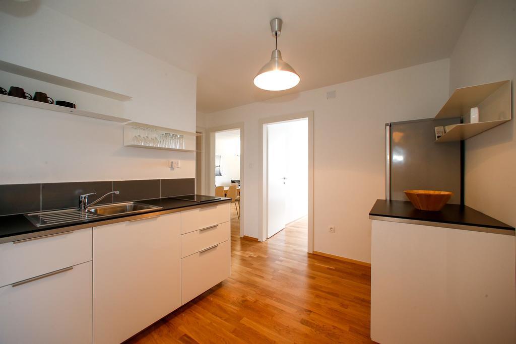 Apartments Harbour Senj  Zimmer foto